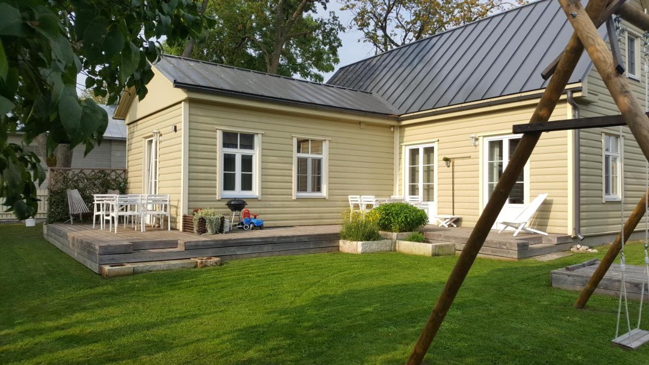 Kuressaare Family&Garden Apartments Exterior foto